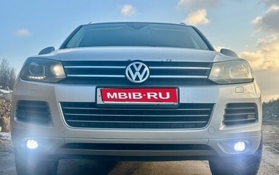 Volkswagen Touareg III, 2013 год, 2 400 000 рублей, 1 фотография
