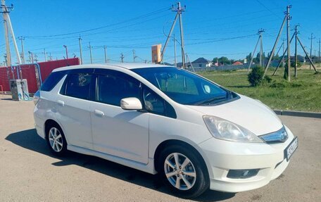 Honda Fit Shuttle I рестайлинг, 2012 год, 1 250 000 рублей, 3 фотография