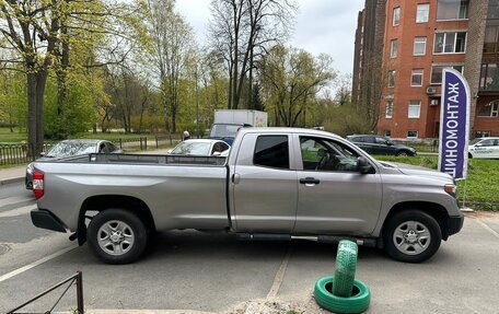 Toyota Tundra II, 2021 год, 5 100 000 рублей, 3 фотография