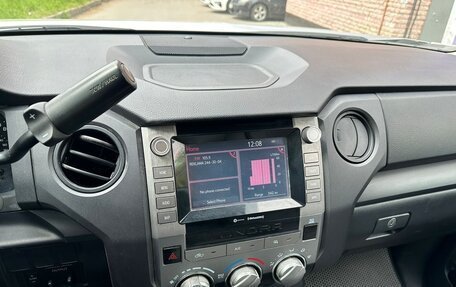 Toyota Tundra II, 2021 год, 5 100 000 рублей, 9 фотография