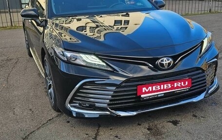 Toyota Camry, 2023 год, 3 700 000 рублей, 4 фотография