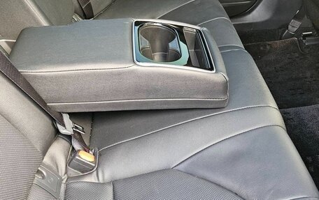 Toyota Camry, 2023 год, 3 700 000 рублей, 19 фотография