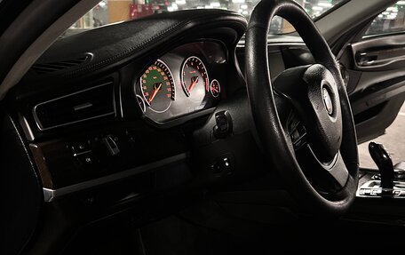 BMW 7 серия, 2009 год, 1 330 000 рублей, 17 фотография