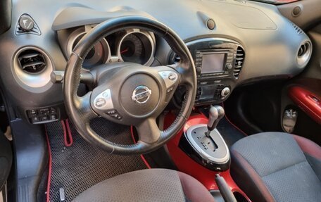 Nissan Juke II, 2011 год, 999 999 рублей, 11 фотография