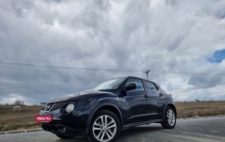 Nissan Juke II, 2011 год, 999 999 рублей, 10 фотография