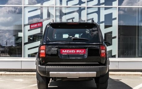 Toyota Land Cruiser Prado, 2024 год, 12 474 000 рублей, 4 фотография
