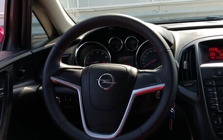 Opel Astra J, 2011 год, 571 000 рублей, 9 фотография
