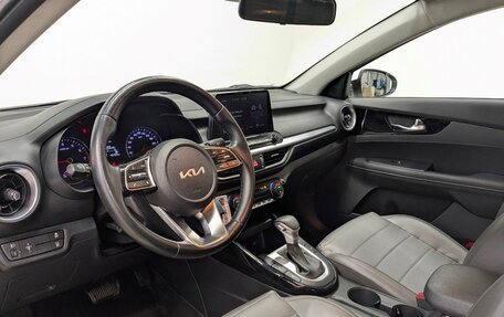 KIA Cerato IV, 2022 год, 2 590 000 рублей, 6 фотография