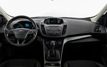 Ford Kuga III, 2017 год, 1 749 000 рублей, 10 фотография