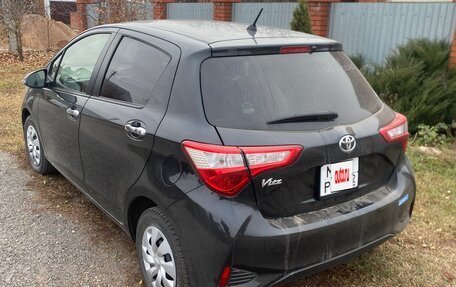 Toyota Vitz, 2018 год, 1 150 000 рублей, 3 фотография