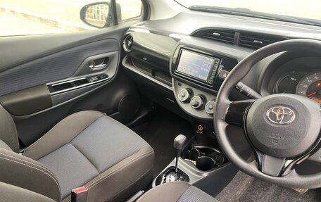 Toyota Vitz, 2018 год, 1 150 000 рублей, 8 фотография