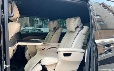 Mercedes-Benz V-Класс, 2025 год, 14 700 000 рублей, 18 фотография
