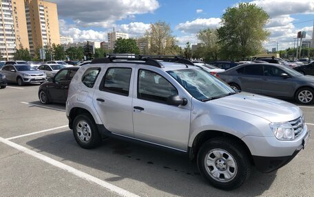 Renault Duster I рестайлинг, 2014 год, 1 000 000 рублей, 2 фотография