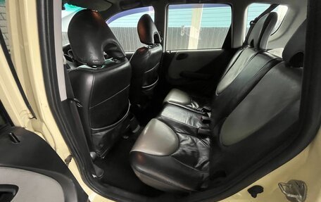 Honda Jazz I рестайлинг, 2004 год, 350 000 рублей, 12 фотография