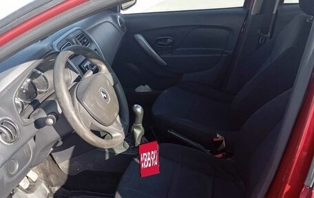 Renault Logan II, 2017 год, 400 000 рублей, 9 фотография