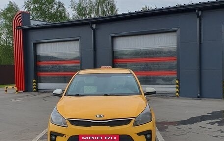 KIA Rio IV, 2018 год, 610 000 рублей, 3 фотография