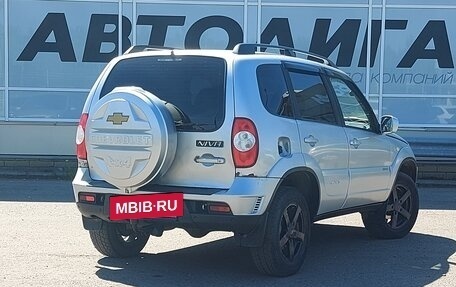 Chevrolet Niva I рестайлинг, 2010 год, 387 000 рублей, 2 фотография
