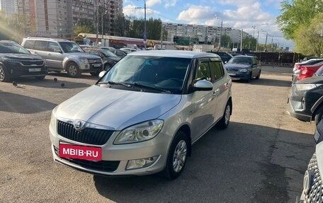 Skoda Fabia II, 2013 год, 525 000 рублей, 3 фотография
