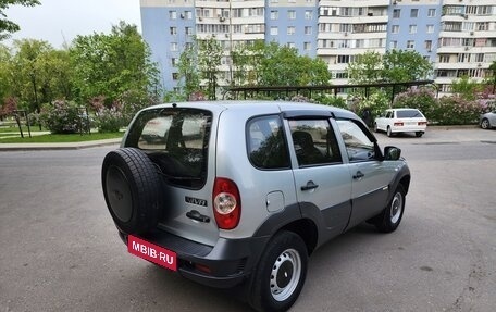 Chevrolet Niva I рестайлинг, 2013 год, 625 000 рублей, 4 фотография