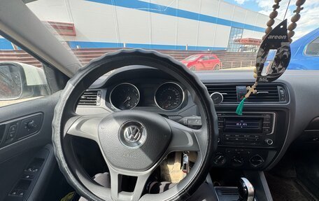 Volkswagen Jetta VI, 2016 год, 895 000 рублей, 12 фотография