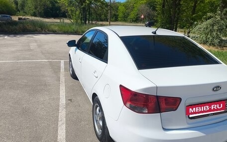 KIA Cerato III, 2009 год, 700 000 рублей, 10 фотография