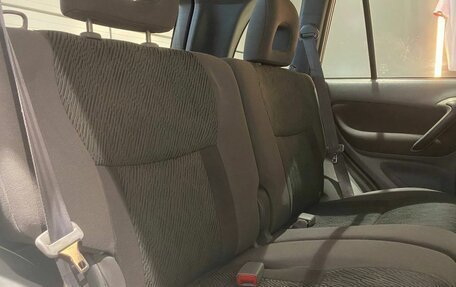 Toyota RAV4, 2001 год, 850 000 рублей, 16 фотография