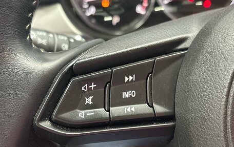 Mazda 6, 2019 год, 2 320 000 рублей, 14 фотография