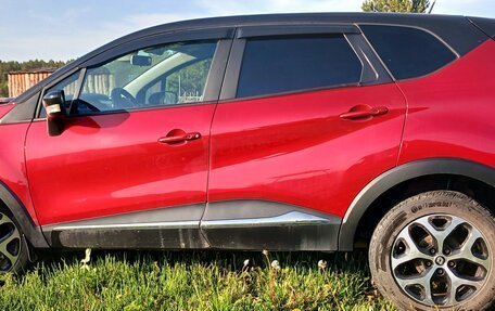Renault Kaptur I рестайлинг, 2020 год, 1 870 000 рублей, 3 фотография