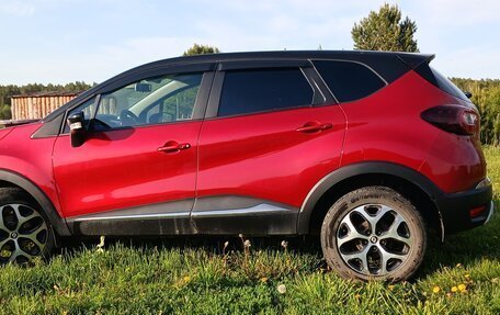 Renault Kaptur I рестайлинг, 2020 год, 1 870 000 рублей, 4 фотография