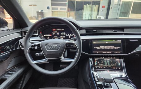 Audi A8, 2022 год, 6 390 000 рублей, 9 фотография