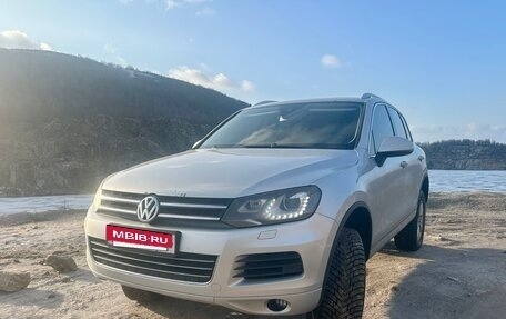 Volkswagen Touareg III, 2013 год, 2 400 000 рублей, 3 фотография