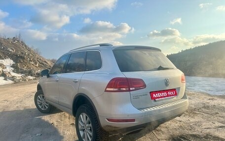Volkswagen Touareg III, 2013 год, 2 400 000 рублей, 6 фотография