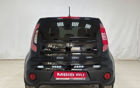 KIA Soul II рестайлинг, 2019 год, 1 560 000 рублей, 5 фотография