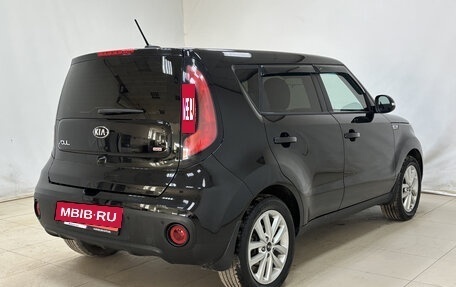 KIA Soul II рестайлинг, 2019 год, 1 560 000 рублей, 4 фотография