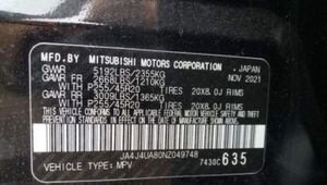 Mitsubishi Outlander, 2021 год, 2 700 000 рублей, 3 фотография