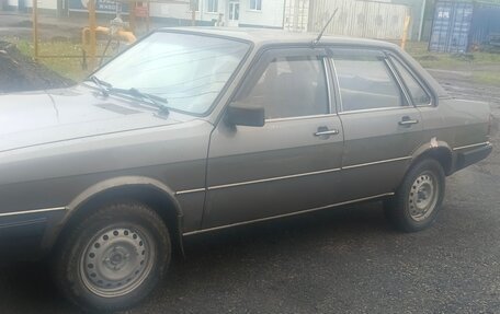 Audi 80, 1984 год, 130 000 рублей, 3 фотография