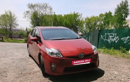 Toyota Prius, 2010 год, 1 070 000 рублей, 3 фотография