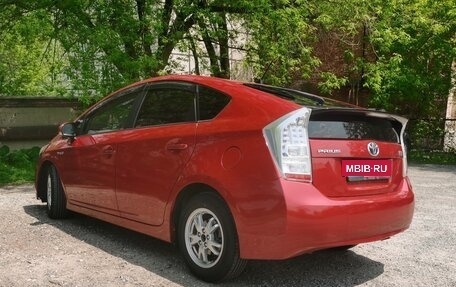 Toyota Prius, 2010 год, 1 070 000 рублей, 7 фотография