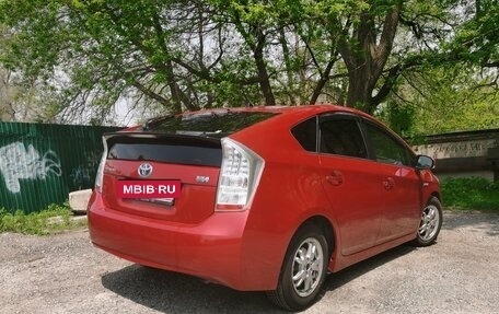 Toyota Prius, 2010 год, 1 070 000 рублей, 9 фотография