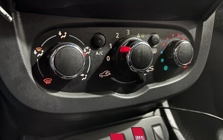 Renault Duster I рестайлинг, 2016 год, 1 220 000 рублей, 19 фотография