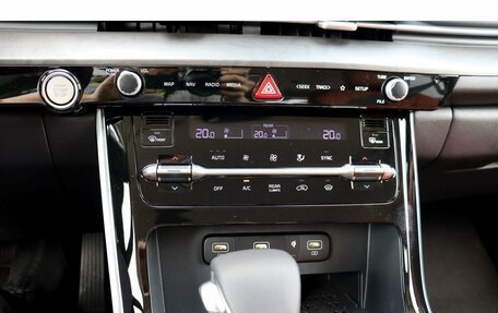 KIA Carnival, 2025 год, 6 900 000 рублей, 12 фотография