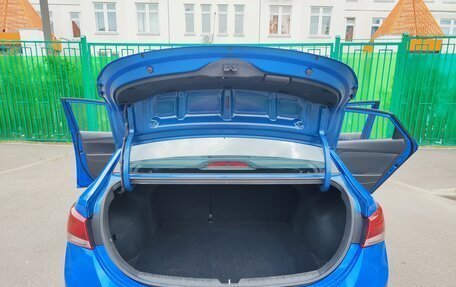 Hyundai Solaris II рестайлинг, 2017 год, 998 000 рублей, 11 фотография