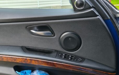 BMW 3 серия, 2007 год, 970 000 рублей, 9 фотография