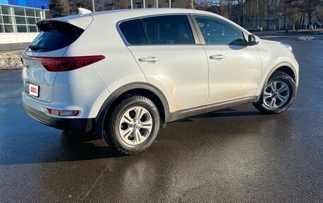 KIA Sportage IV рестайлинг, 2018 год, 2 200 000 рублей, 6 фотография