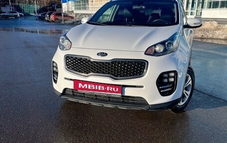 KIA Sportage IV рестайлинг, 2018 год, 2 200 000 рублей, 3 фотография