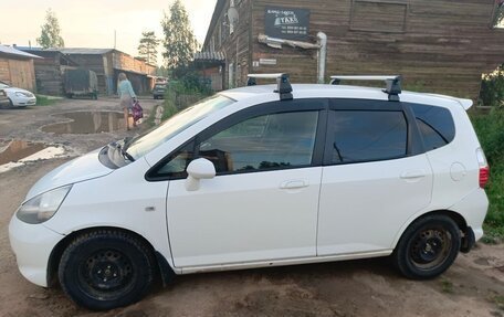 Honda Fit III, 2006 год, 450 000 рублей, 4 фотография