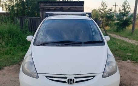 Honda Fit III, 2006 год, 450 000 рублей, 2 фотография