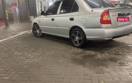 Hyundai Accent II, 2008 год, 600 000 рублей, 18 фотография