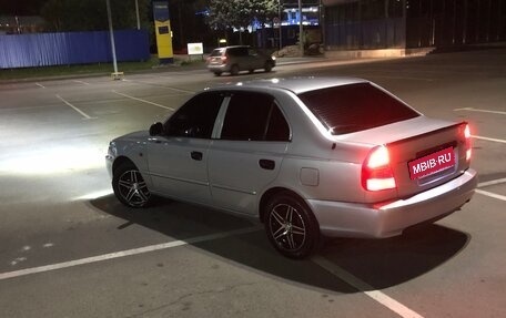 Hyundai Accent II, 2008 год, 600 000 рублей, 38 фотография