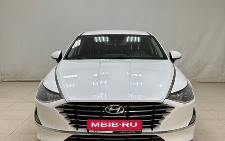Hyundai Sonata VIII, 2019 год, 2 240 000 рублей, 2 фотография